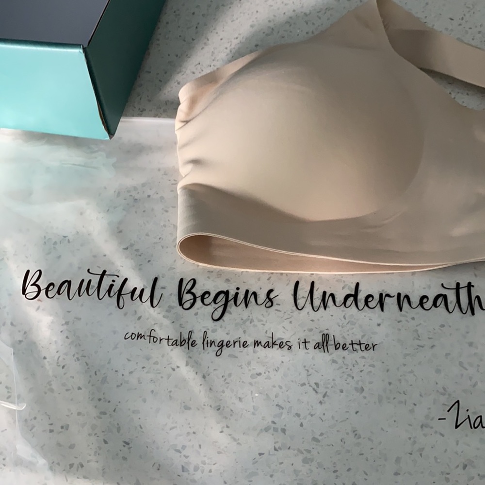 New Forlest super soft bra with removable cups size 2XL tan